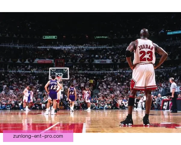 最年轻50分先生弗拉格空砍51分创生涯新高三次40+追平乔丹 最年轻50分先生弗拉格空砍51分创生涯新高三次40+追平乔丹