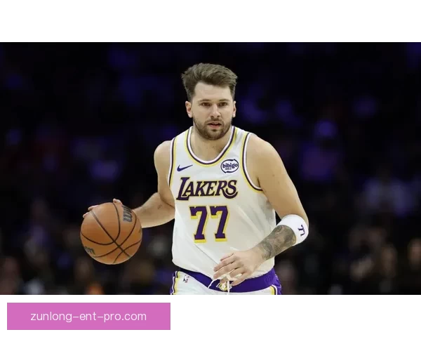 东契奇火力全开单节爆发32次20加追平哈登直逼库里科比历史地位